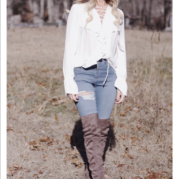 TROUVE White Lace Up Chiffon Long sleeve Blouse - Picture 3 of 12